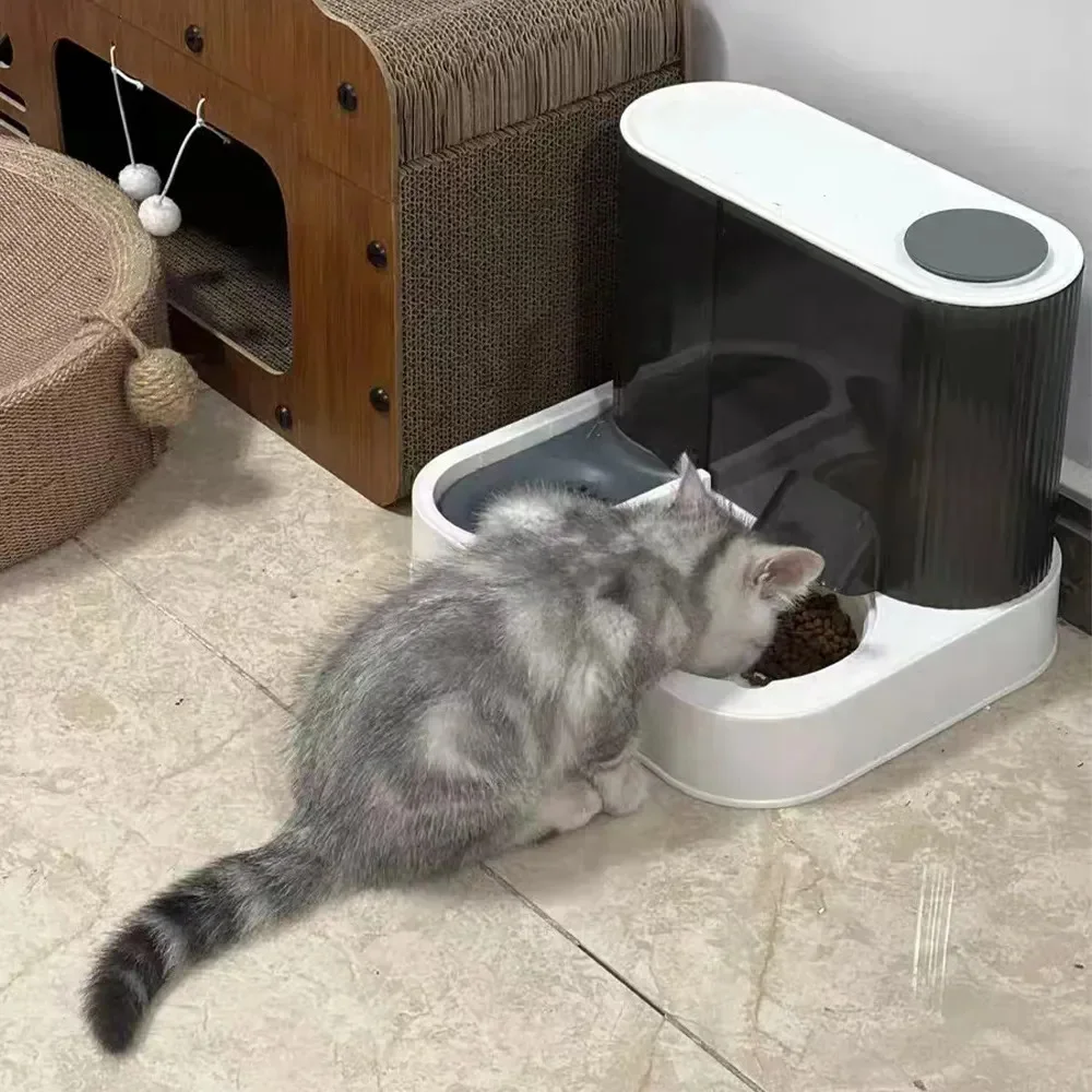 Dispensador Automático de Agua y Alimento para Perros y Gatos - Imagen 6