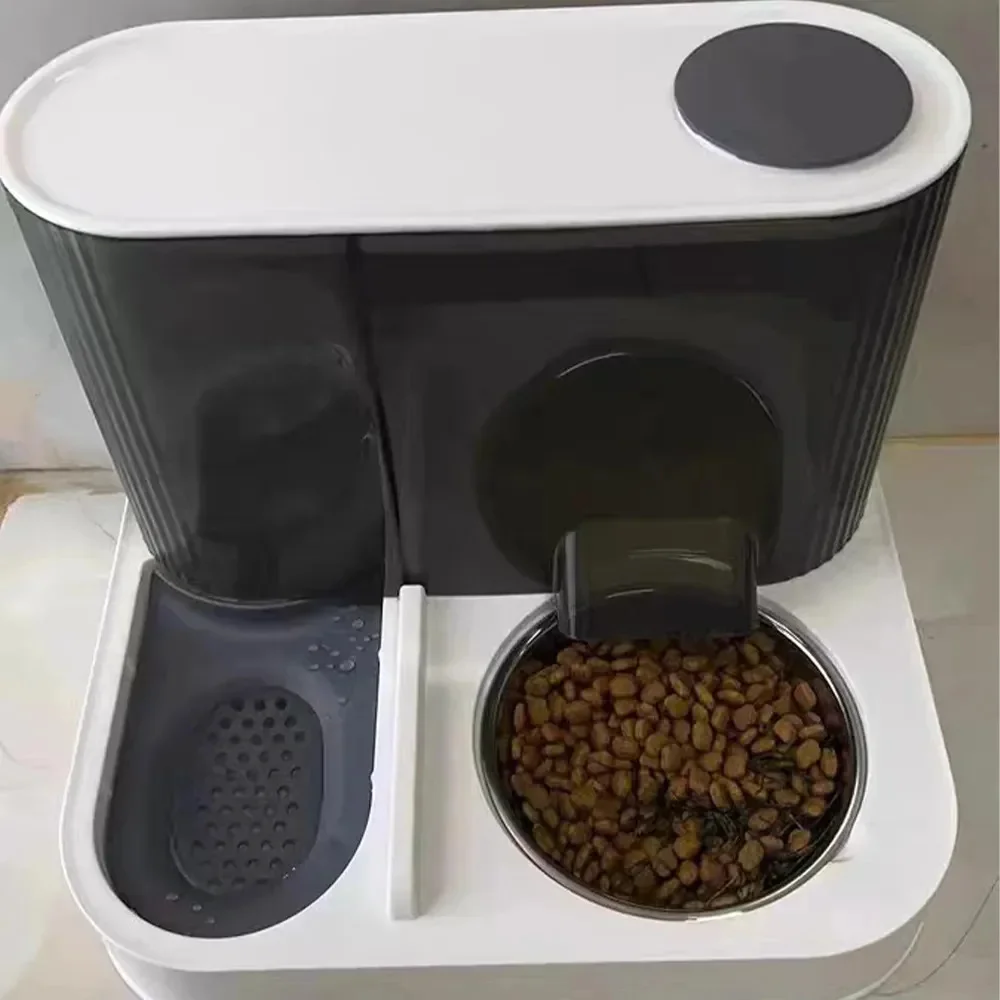 Dispensador Automático de Agua y Alimento para Perros y Gatos - Imagen 7
